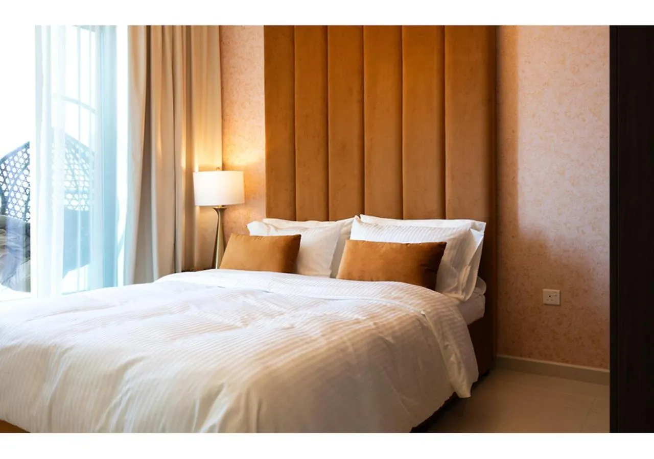 Keyrock Living - Reva 1Br With Lake View Dubai 0*,