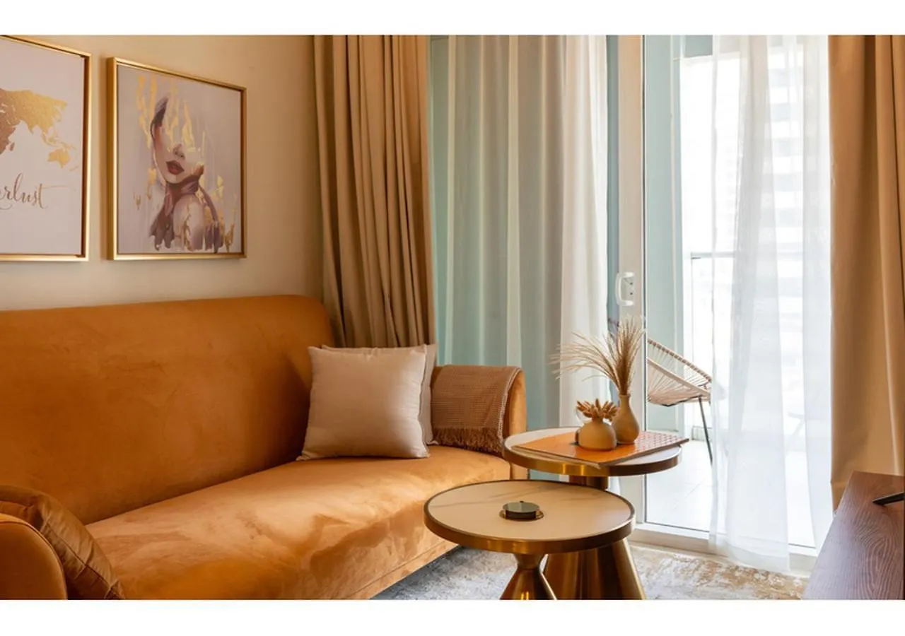 Keyrock Living - Reva 1Br With Lake View Dubai