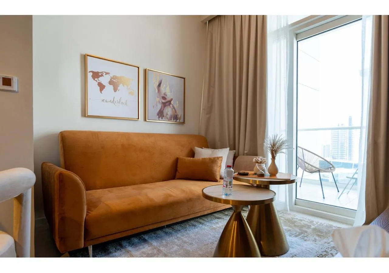 Keyrock Living - Reva 1Br With Lake View Dubai