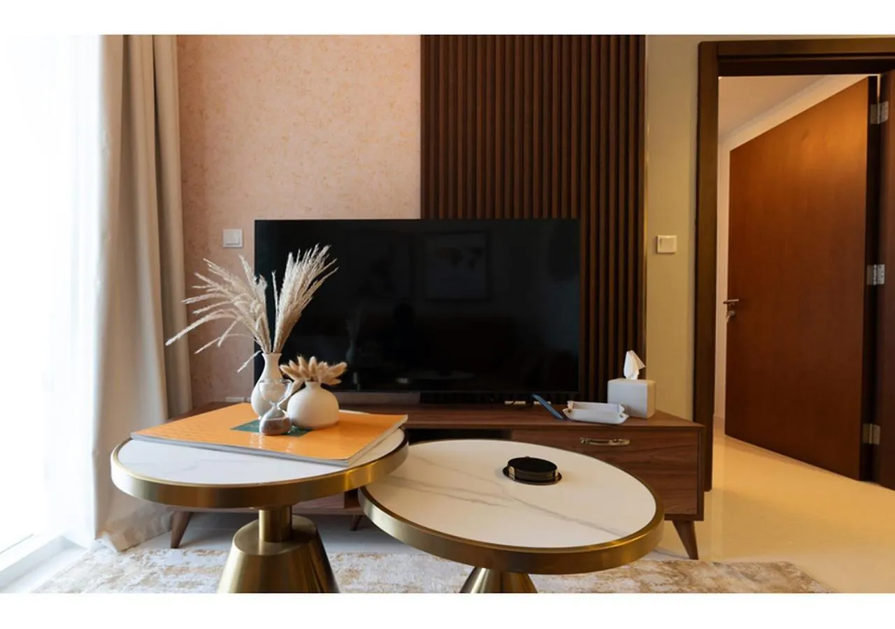 Keyrock Living - Reva 1Br With Lake View Dubai 0*,